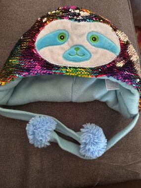 Kids colorful/color changing hat. New, never worn. One size fit all